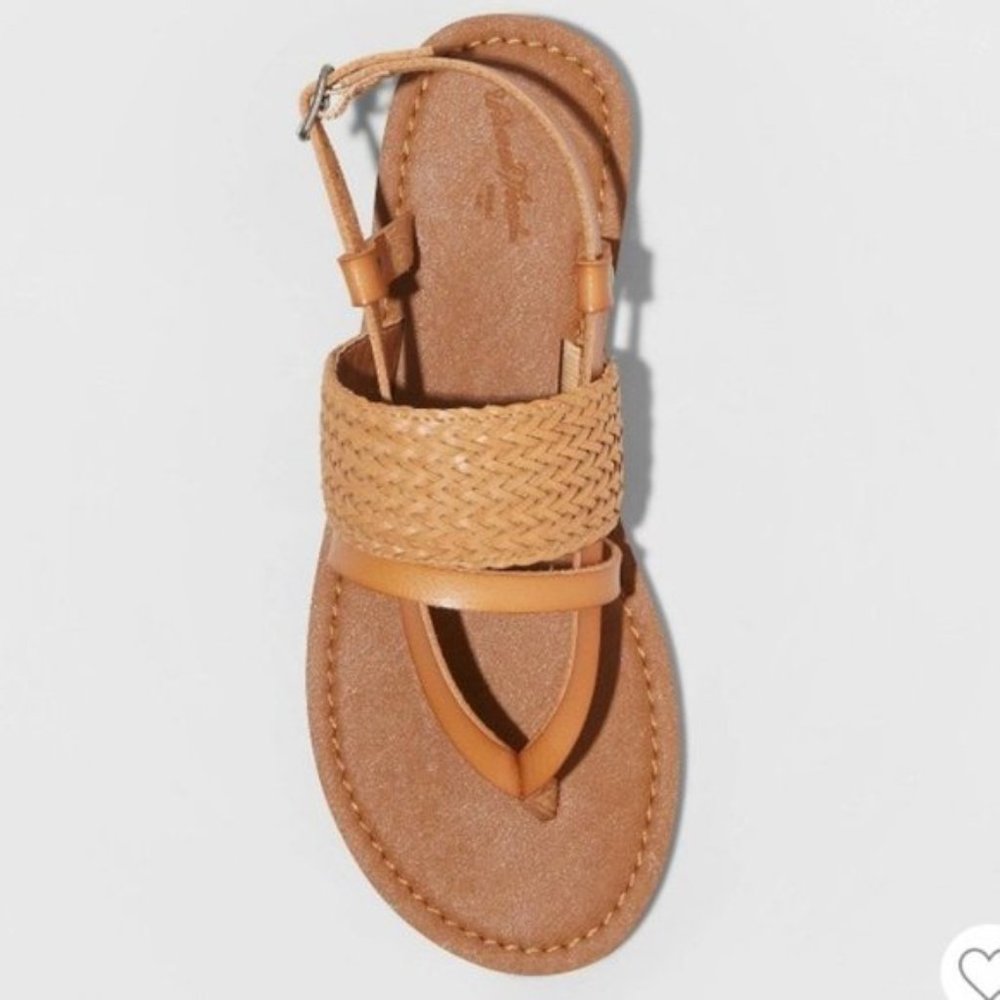 UNIVERSAL THREAD Senora Ankle Strap Thong Sandals